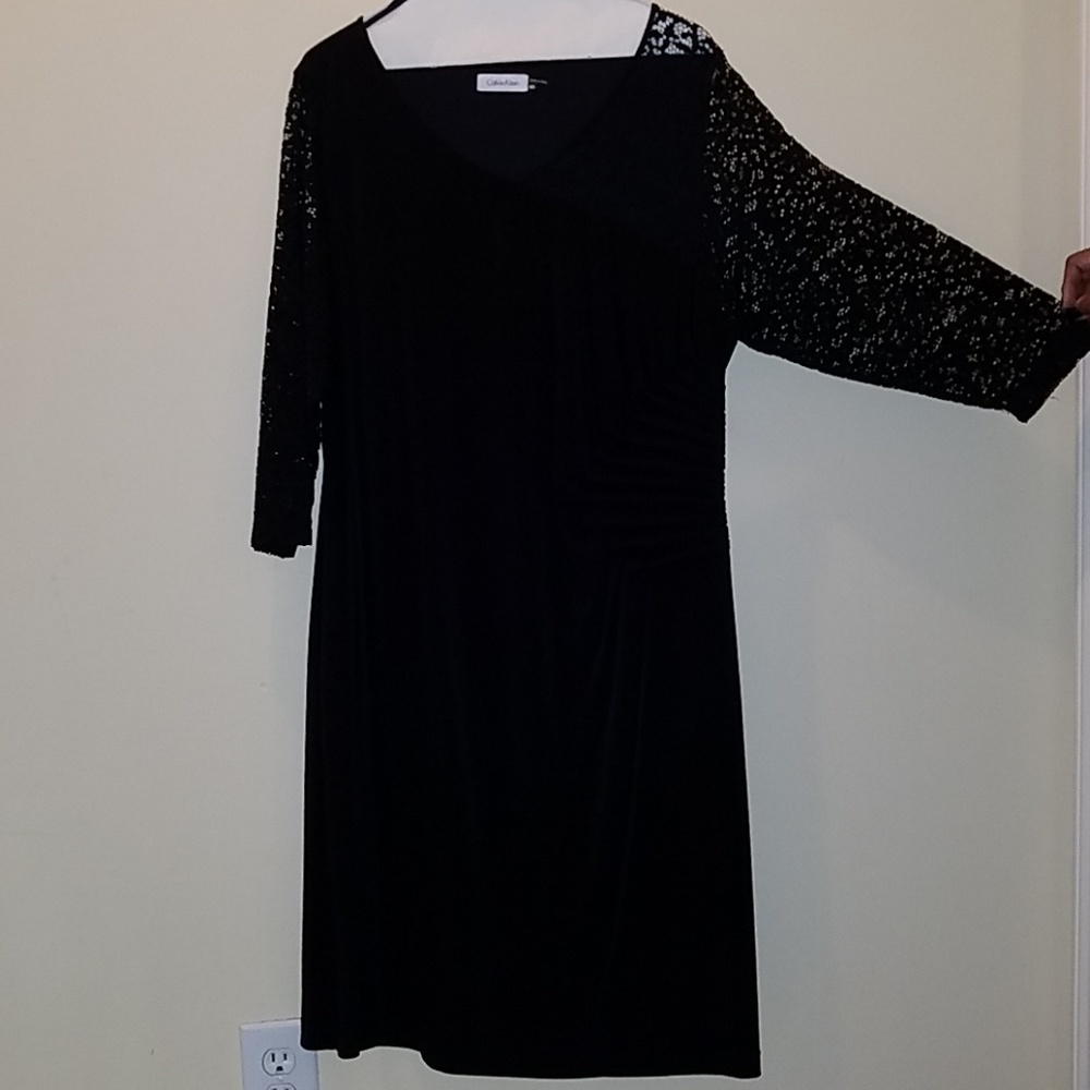 Calvin Klein black polyester dress.